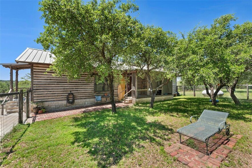 More Photos Of 496 Middleton Rd, Spicewood Land For Sale