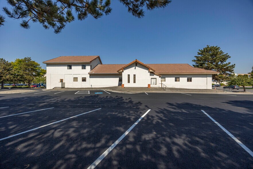 More Photos Of 829 Goethals Dr, Richland Office For Lease