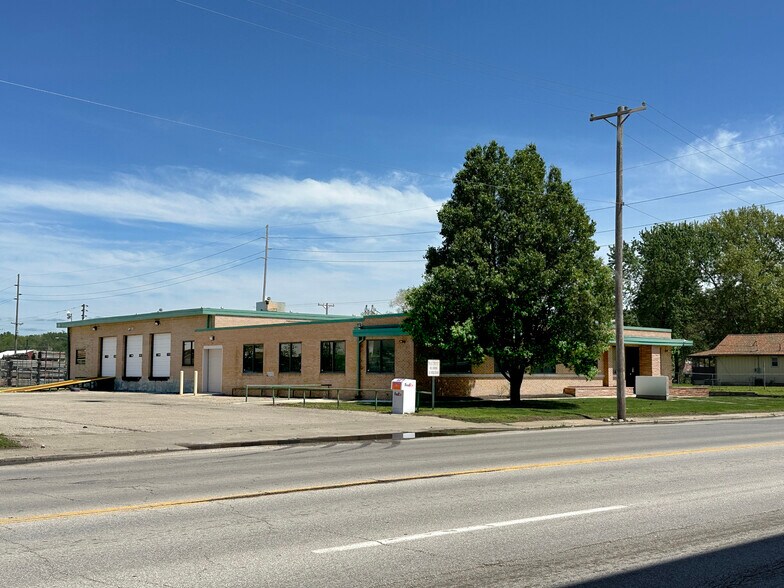 Primary Photo Of 1400 Kansas Ave, Kansas City Warehouse For Sale