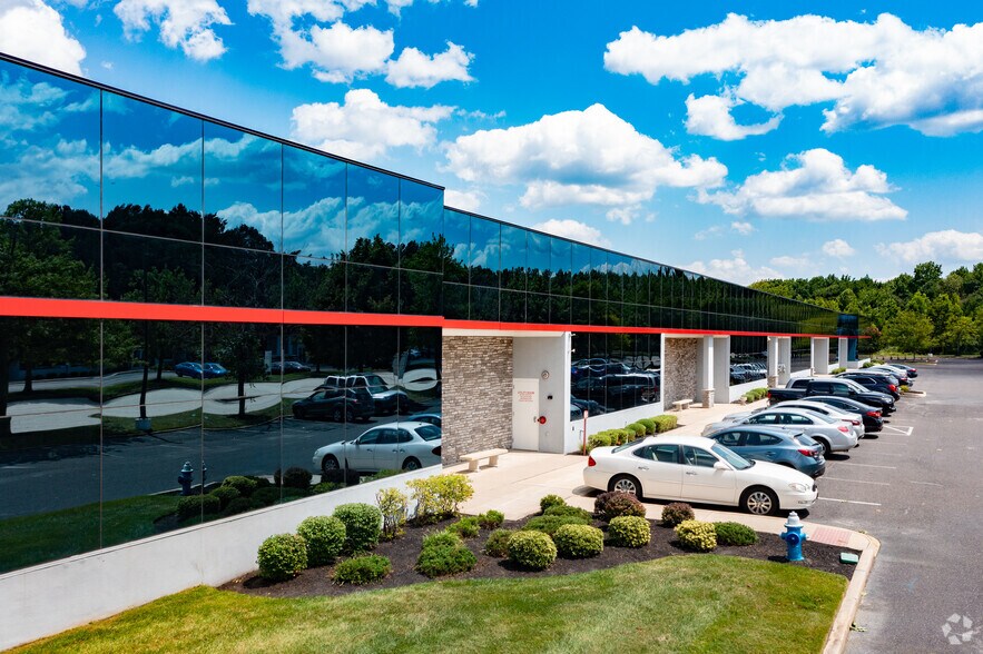 More Photos Of 5000 Atrium Way, Mount Laurel Office For Lease