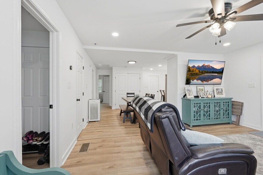 More Photos Of , Canton Flex For Sale