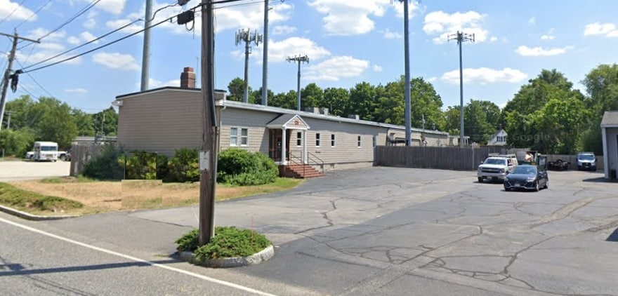 More Photos Of 25 Brigham St, Westborough Distribution For Lease