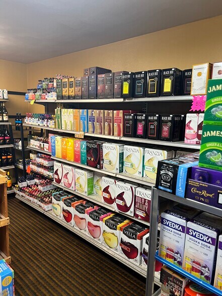 More Photos Of Liquor Store, Janesville Storefront For Sale