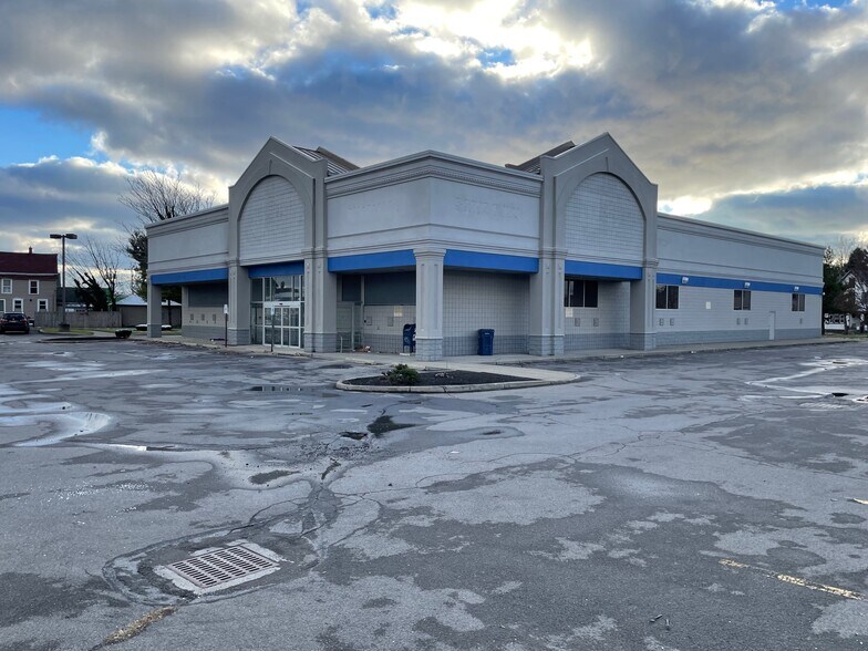 More Photos Of 1625 Broadway St, Buffalo General Retail For Sale