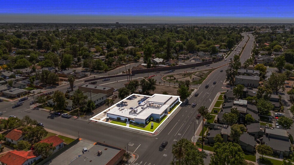 More Photos Of 2105 24th St, Bakersfield Medical For Sale