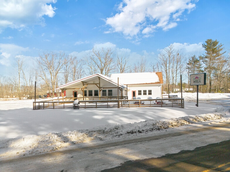 More Photos Of 205 W Main St, Liberty Restaurant For Sale