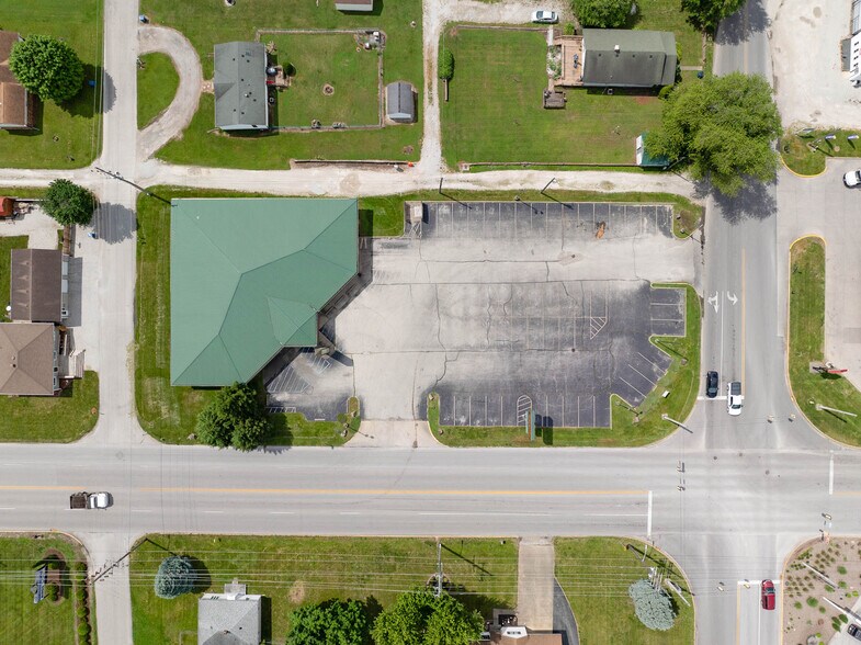 More Photos Of 2503 Fort Harrison Rd, Terre Haute Freestanding For Lease