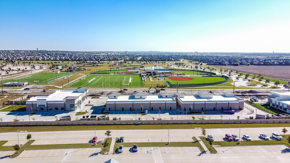 More Photos Of 1640 W Frontier Pky, Prosper Storefront Retail Office For Lease