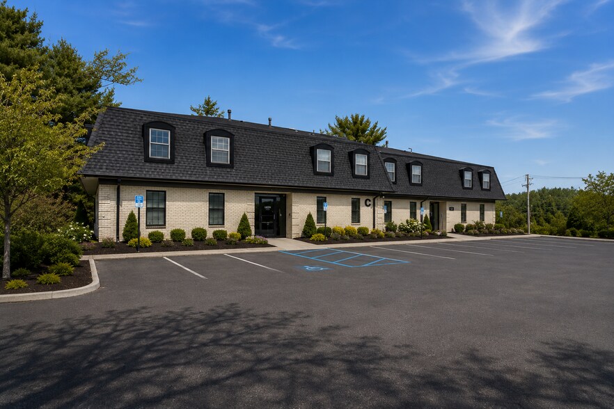 More Photos Of 350 Sparta Ave, Sparta Unknown For Lease