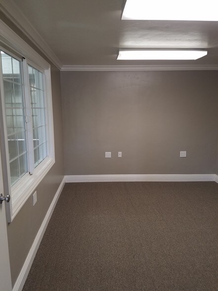 More Photos Of 18675 Adams Ct, Morgan Hill Warehouse For Lease