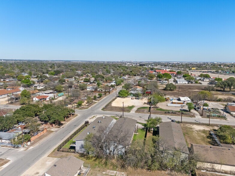 More Photos Of 2807 Observation Dr, San Antonio Apartments For Sale