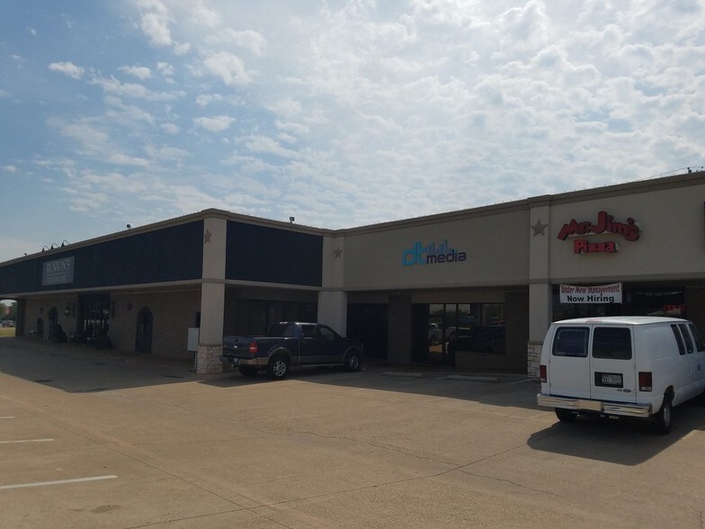 More Photos Of 500 S US Highway 377, Roanoke Storefront For Lease