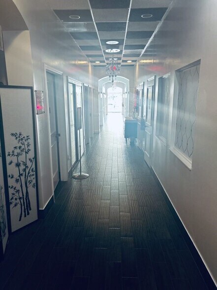 More Photos Of 1501-1507 E Las Olas Blvd, Fort Lauderdale Unknown For Lease