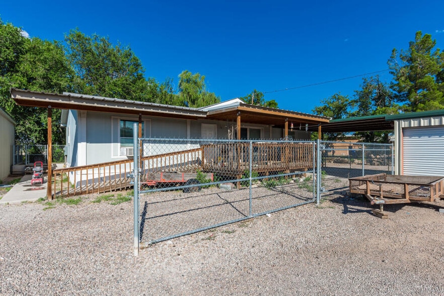 More Photos Of 855 W Pichacho Ave, Las Cruces Storefront Retail Office For Sale