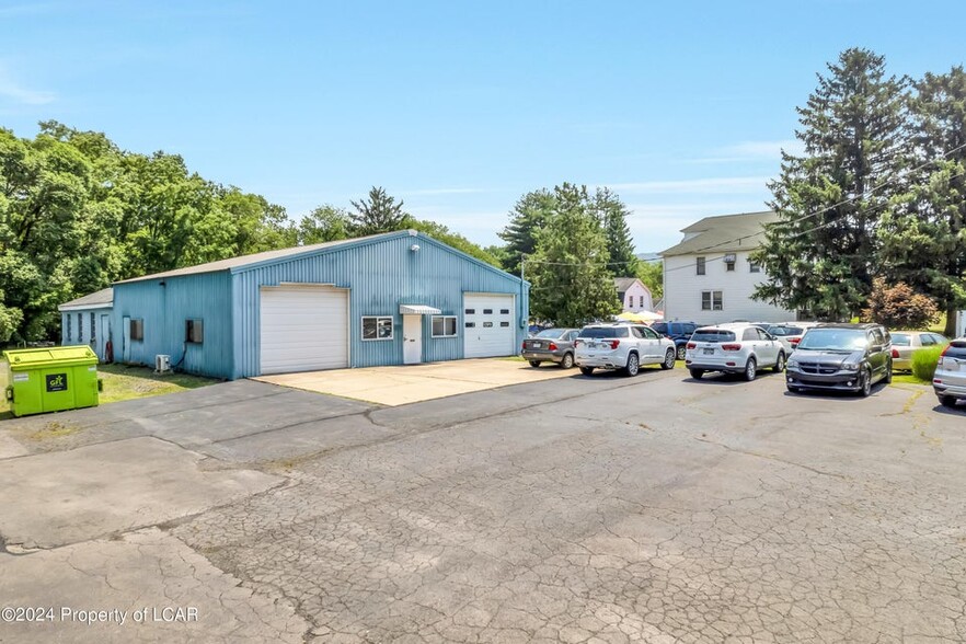 Primary Photo Of 109 Alden Rd, Nanticoke Service For Sale