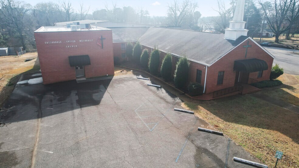 More Photos Of 2117 Church St, Cottondale Religious Facility For Sale