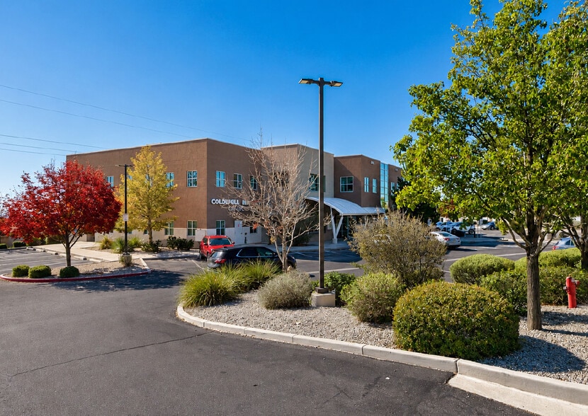 More Photos Of 500 Unser Blvd SE, Rio Rancho Office For Sale