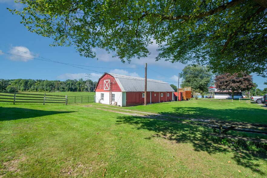 More Photos Of 41 Mountain Rd, Hamburg Land For Sale