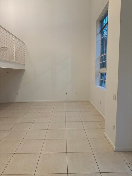 More Photos Of 410 Evernia St, West Palm Beach Apartments For Lease