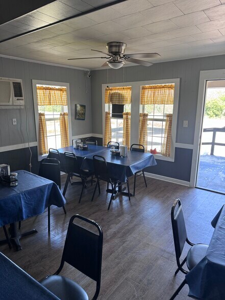 More Photos Of 252 FM 3162, Sandia Restaurant For Sale