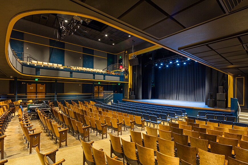 More Photos Of 1300 SE Stark St, Portland Loft Creative Space For Lease