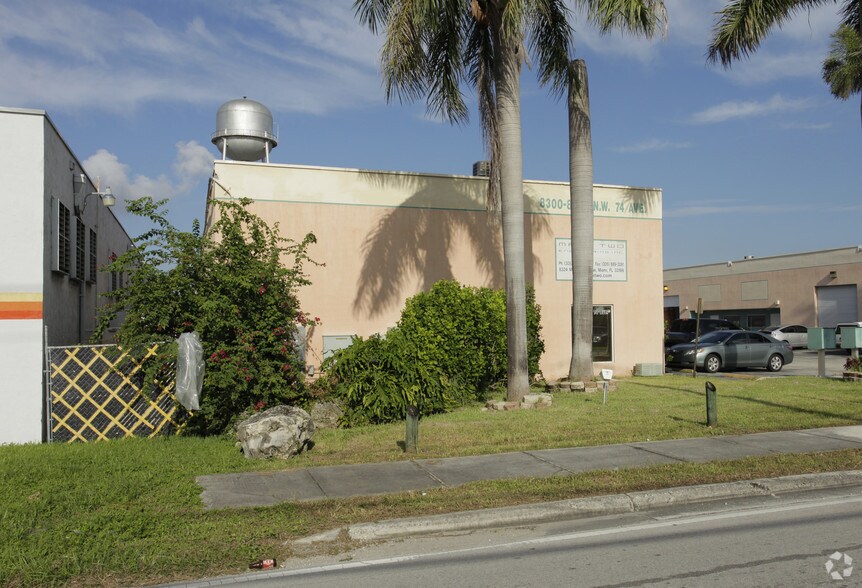 More Photos Of 8300-8376 NW 74th Ave, Medley Warehouse For Lease