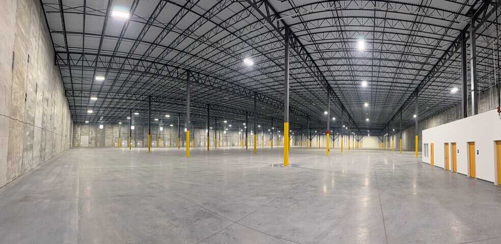 More Photos Of 1500 E 2nd St, Eddystone Warehouse For Lease