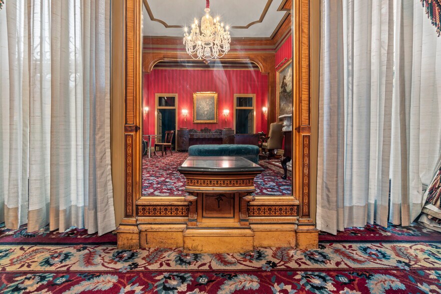 More Photos Of , Baltimore Office For Sale