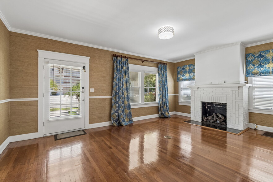 More Photos Of 1505 S Howard Ave, Tampa Office Residential For Lease