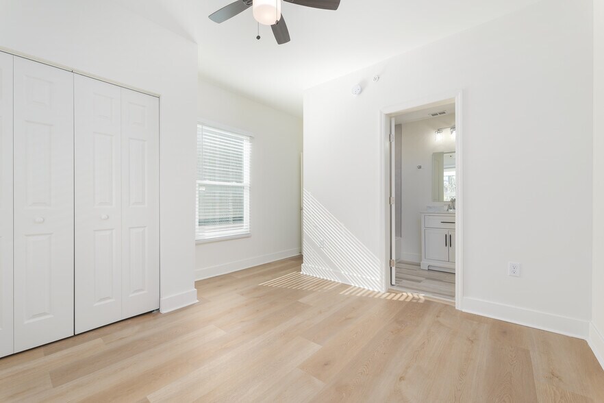 More Photos Of 1628 Walnut St, Jacksonville Multifamily For Sale
