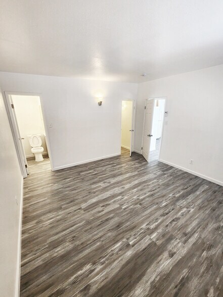 More Photos Of 2117 Donna St, North Las Vegas Apartments For Sale