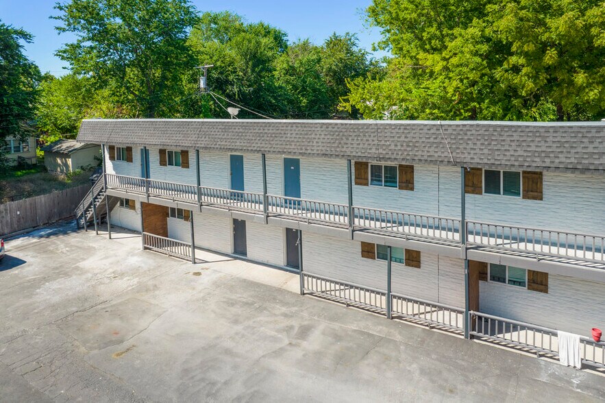 More Photos Of 2618 E 8th St, Tulsa Apartments For Sale