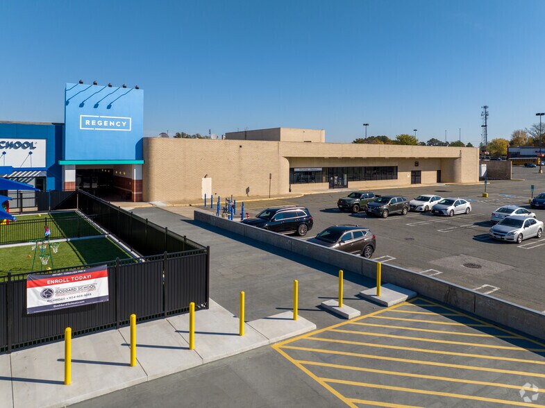 More Photos Of 1400-1420 N Parham Rd, Richmond Unknown For Lease