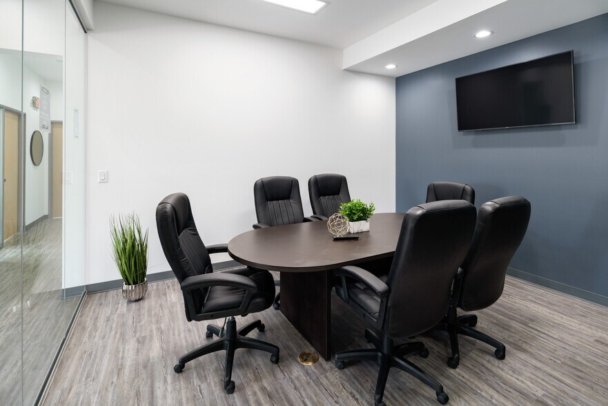 More Photos Of 1790 King Arthur Blvd, Carrollton Coworking Space