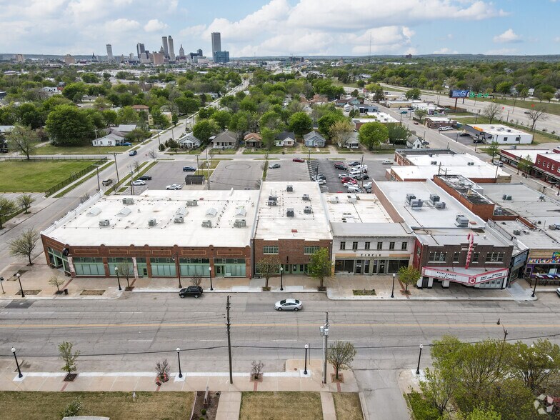 More Photos Of 16-20 S Lewis Ave, Tulsa Office For Lease
