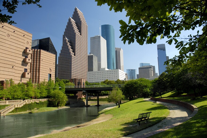 More Photos Of 700 Louisiana St, Houston Office For Lease