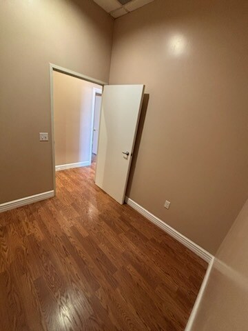 More Photos Of 14918 Burbank Blvd, Sherman Oaks Storefront For Lease