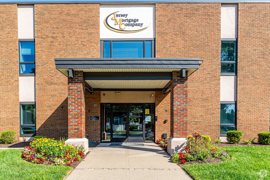 More Photos Of 511 South Ave E, Cranford Office For Sale