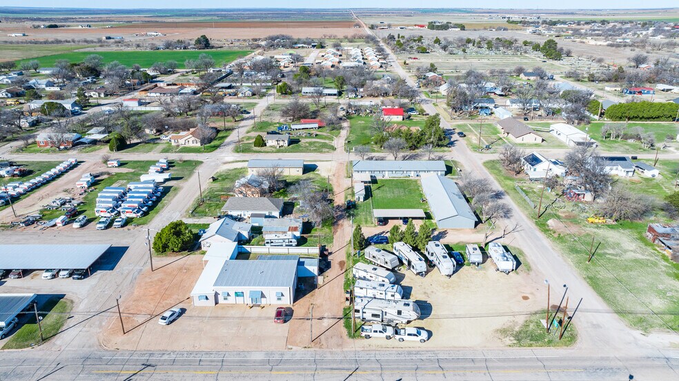 More Photos Of 701 S Avenue F, Haskell Hotel For Sale