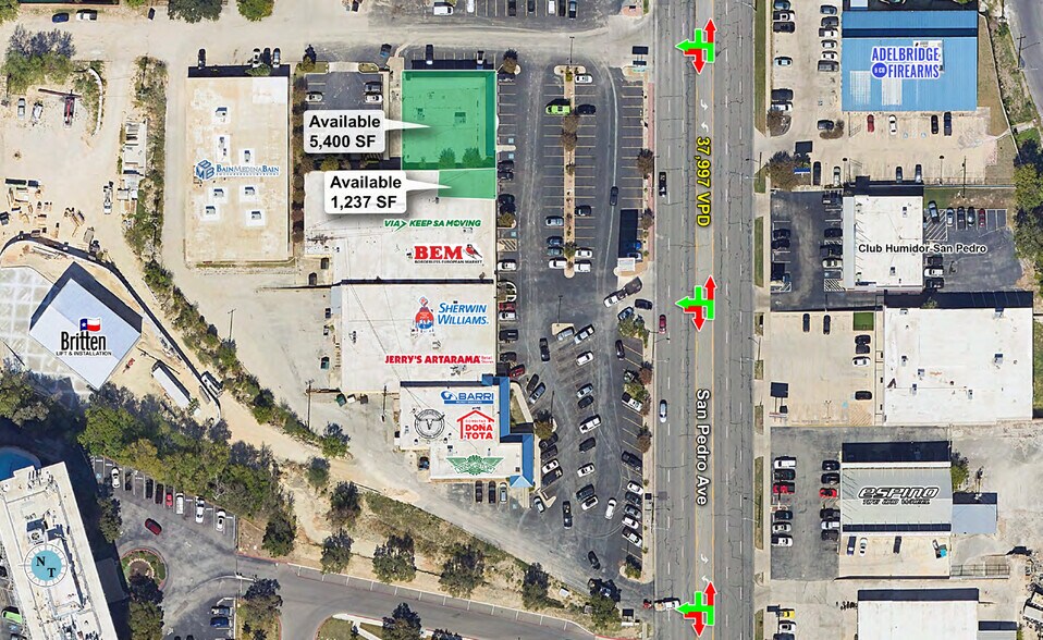 More Photos Of 7049-7075 San Pedro Ave, San Antonio Storefront For Lease