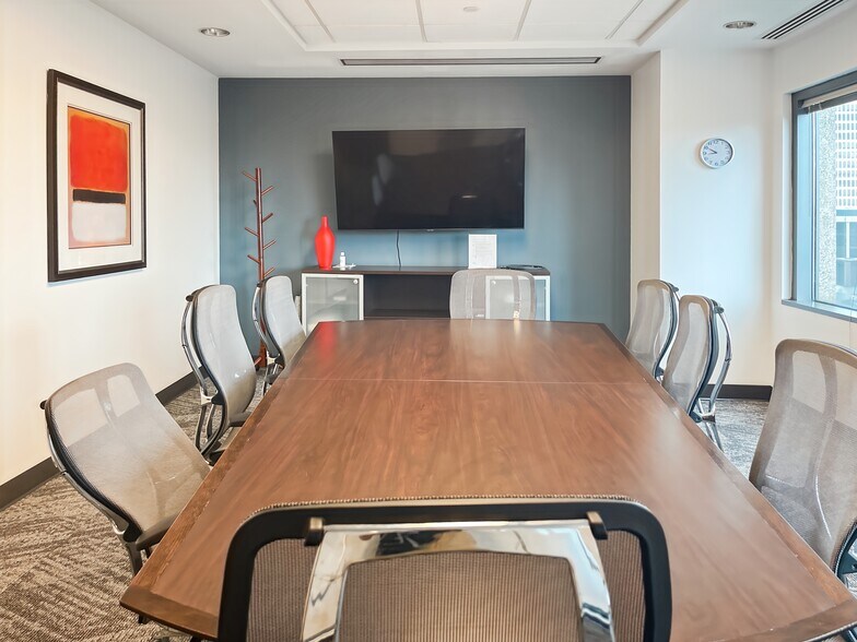 More Photos Of 510 Clinton Sq, Rochester Coworking Space