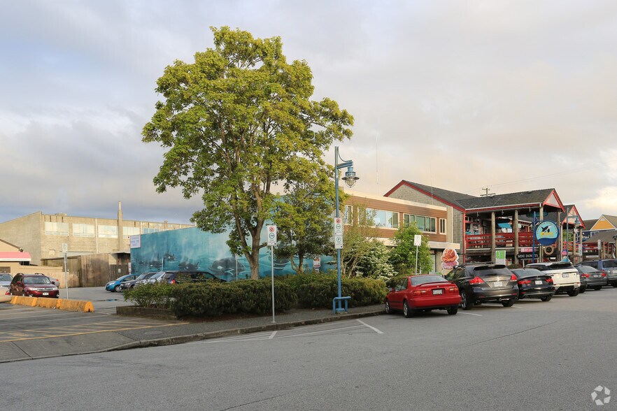 More Photos Of 12220 2nd Ave, Richmond General Retail For Sale