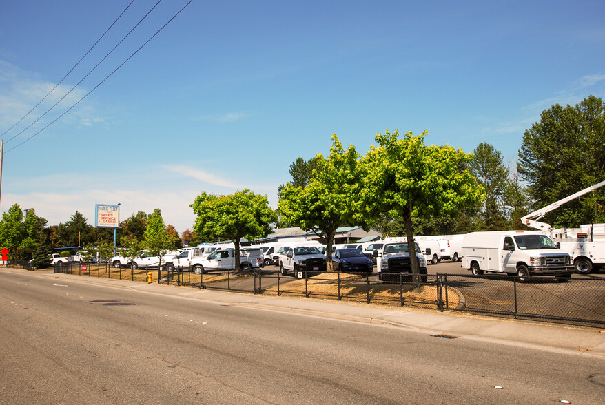 Primary Photo Of 24432 Pacific Hwy S, Kent Auto Dealership For Lease