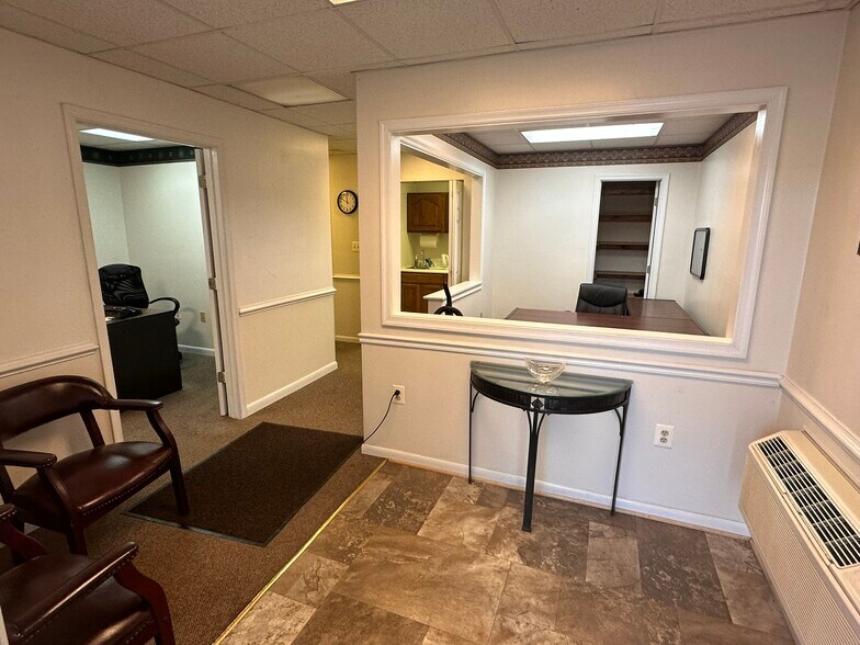 More Photos Of 30122 Three Notch Rd, Charlotte Hall Medical For Sale