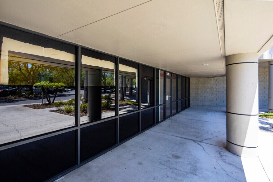 More Photos Of 15305 Amberly Dr, Tampa Unknown For Lease