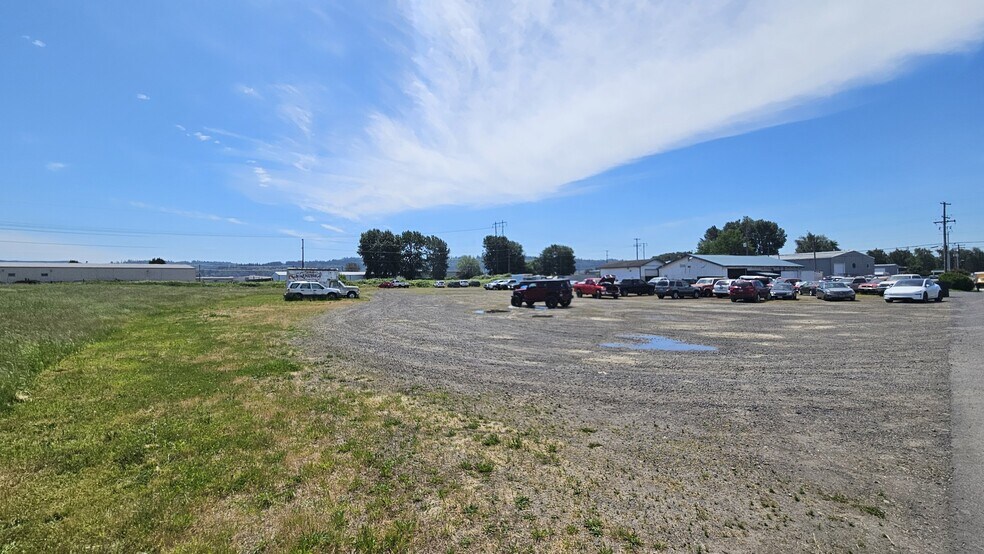 More Photos Of 1351 Alabama St, Longview Warehouse For Sale