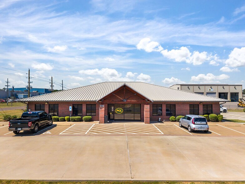 More Photos Of , Longview Industrial For Sale