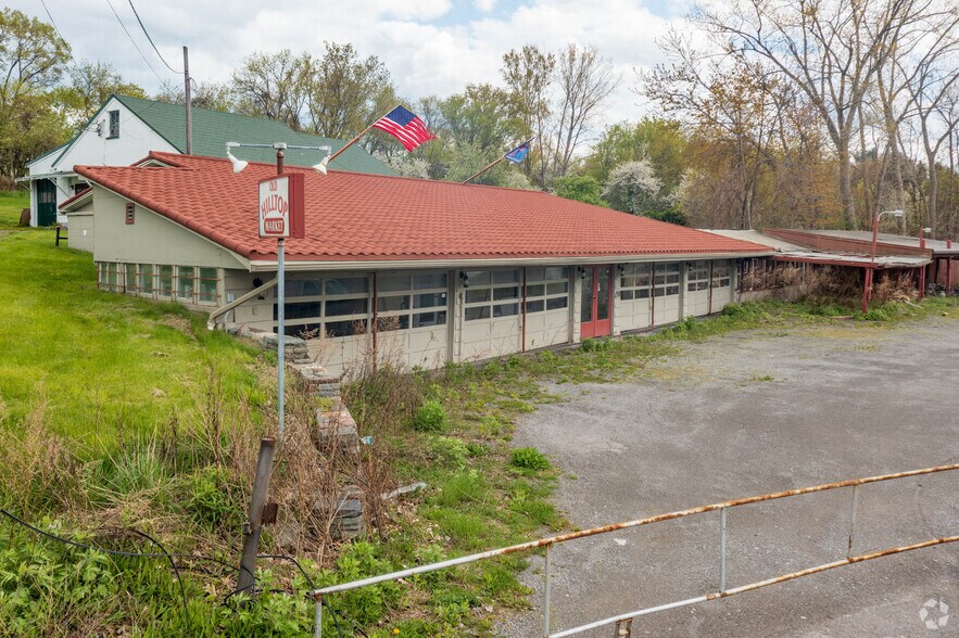 Primary Photo Of 1506 Empire Blvd, Webster Distribution For Sale