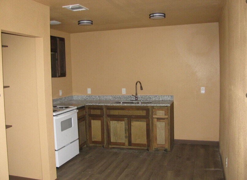 More Photos Of 12600 W US Highway 82, Savoy Apartments For Lease