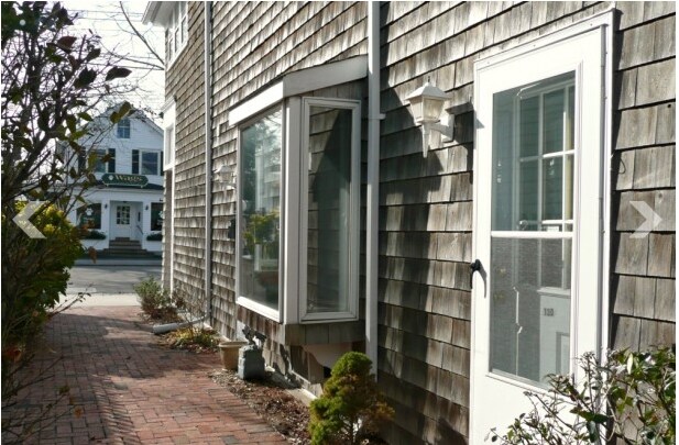 More Photos Of 15 Bellport Ln, Bellport Village Office Residential For Sale